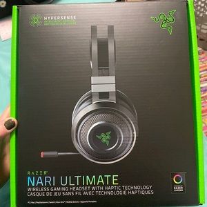 RAZER NARI ULTIMATE wireless gaming headset